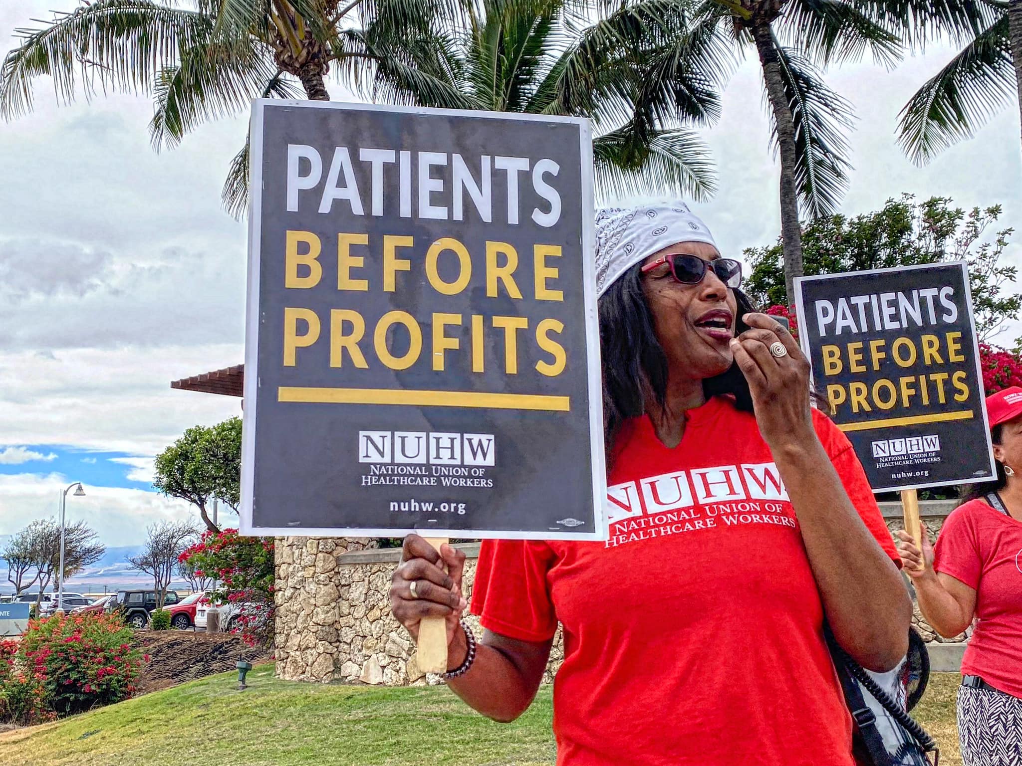 Mental health therapists at Kaiser Permanente in Hawai’i ratify