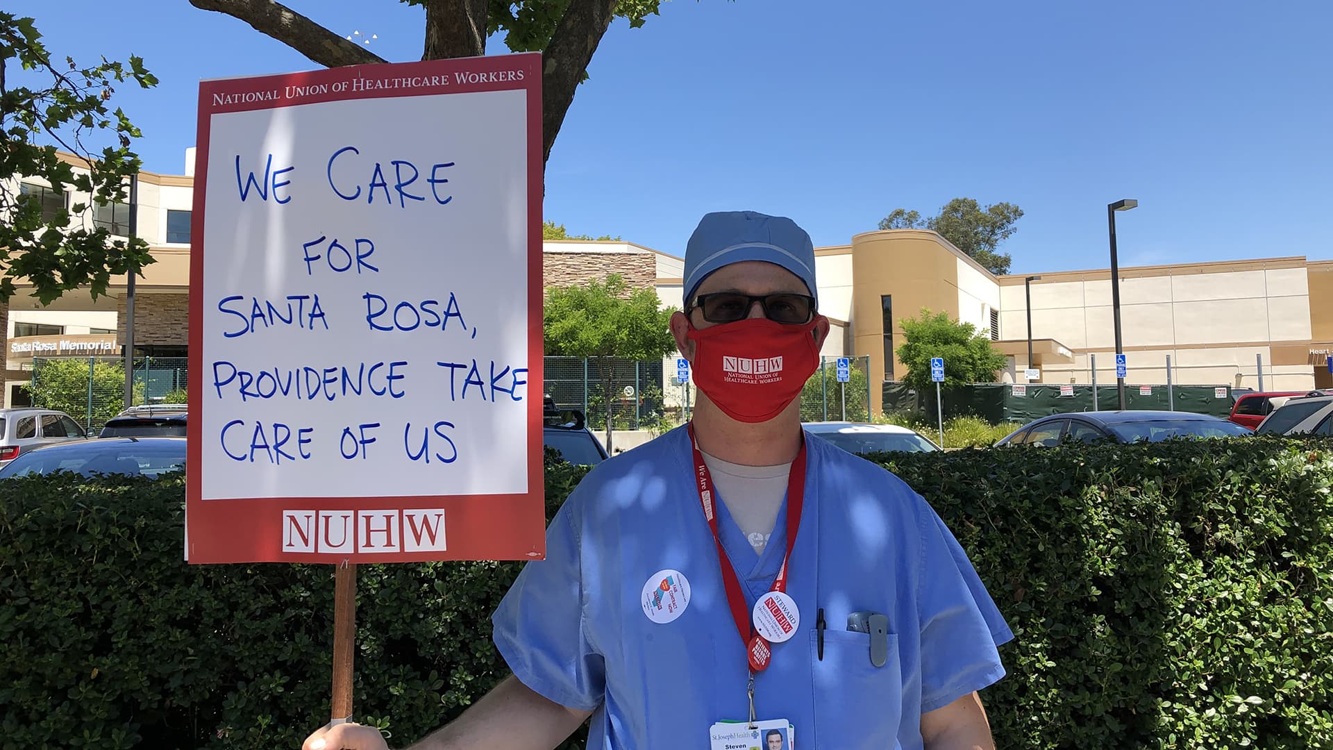 Santa Rosa Memorial Hospital worker